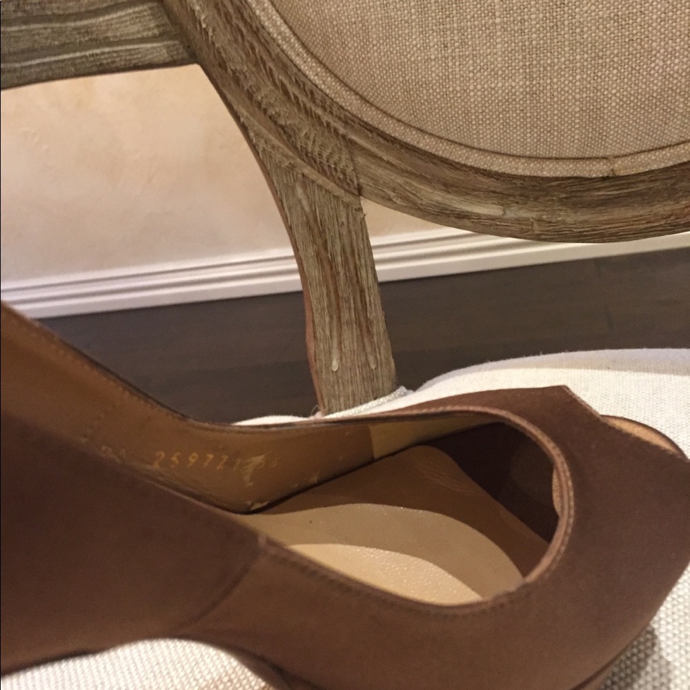 YSL Palais Silk copper peep toe pumps. Sz 6 - Picture 8 of 8